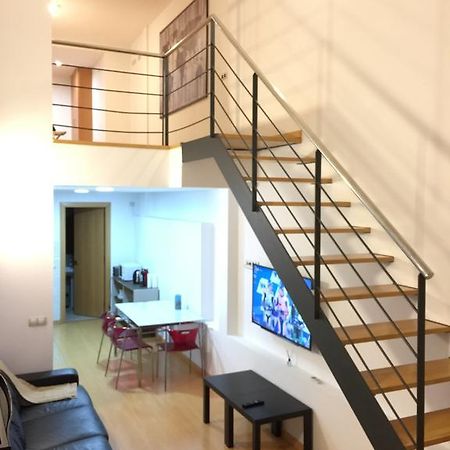 Apartamento Barcelona Lliviaアパートメント エクステリア 写真